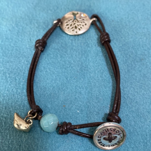 FOSSIL BRACELET 7” LONG VERY GOOD CONDITION - Picture 5 of 5